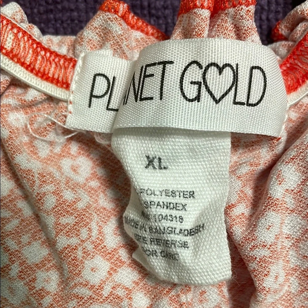 Floral Ruffle Top - Picture 4 of 5